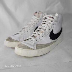 Nike Blazer Mid '77 Vintage Men's Size 9 White Black Shoes Retro Basketball